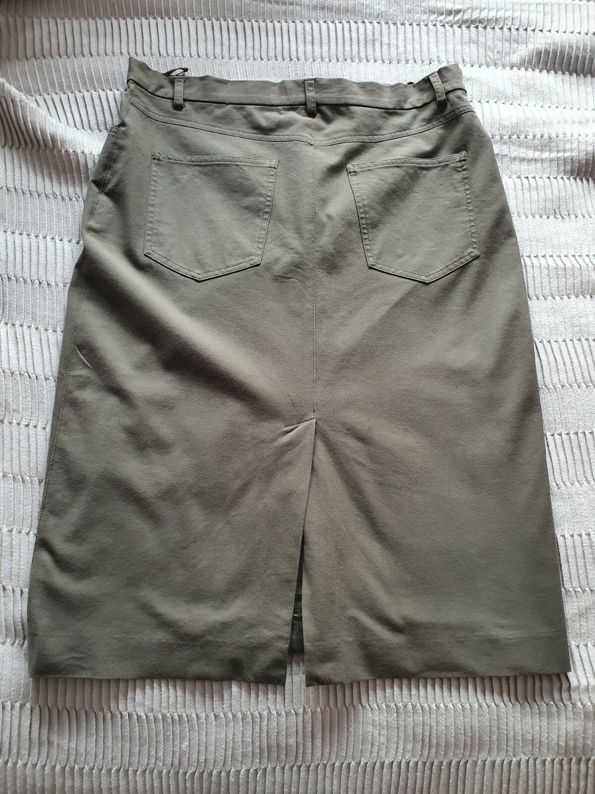 Picture 2 of 9