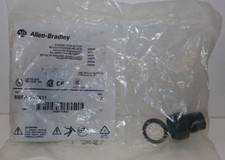 NEW OLD STOCK! ALLEN-BRADLEY GREEN GUARDED PUSH BUTTON 800FP-G3MX11