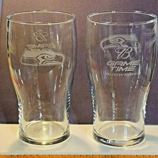 Lot of 2 Budweiser Game Time Frosted Logo Seattle Seahawks Tulip Beer Glasses  
