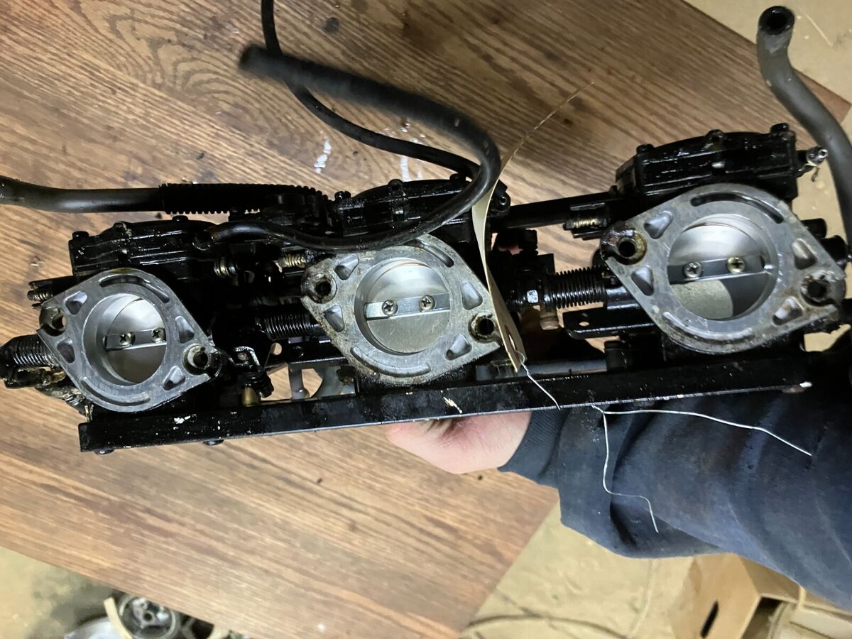 s-l1200.jpg s-l1200.jpg