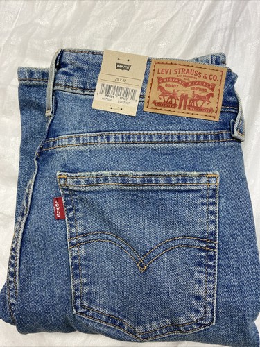 Jeans Levi's 518 Femme – Taille 34x30, Coupe Bootcut Super Low Stretch – Occasion Très Bon état