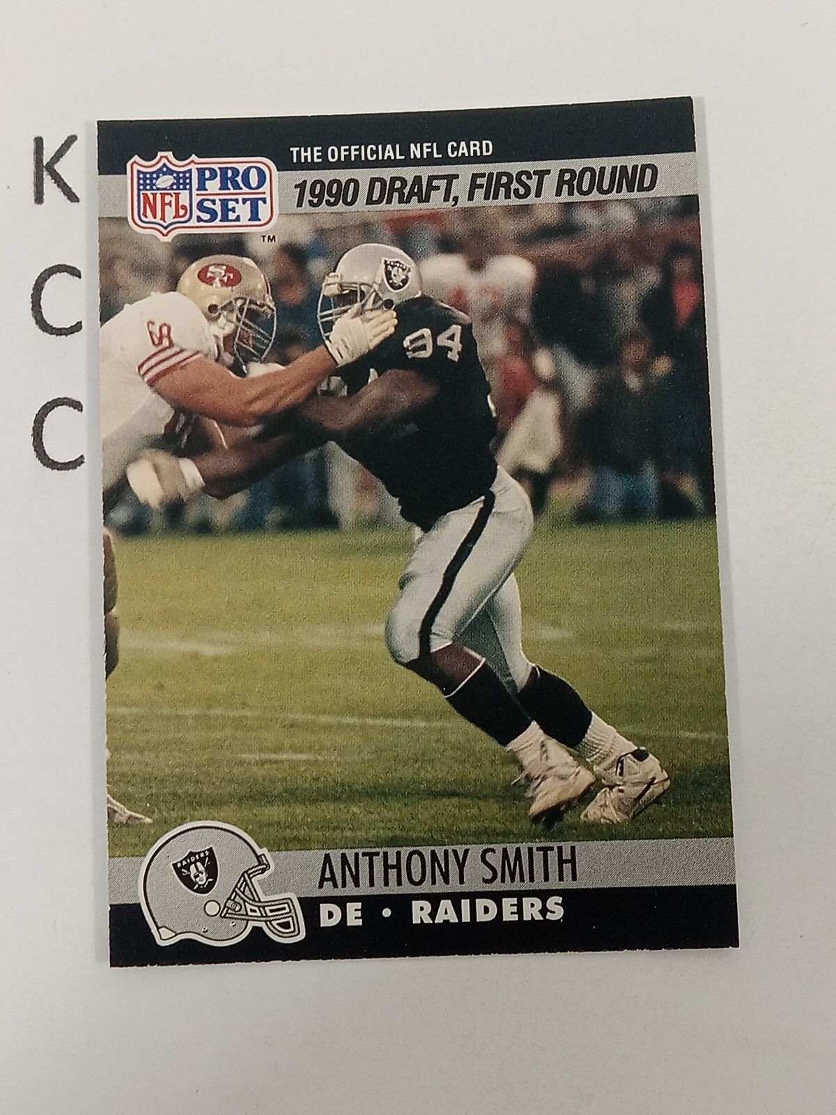 1990 Pro Set NFL #679 Anthony Smith Los Angeles Raiders
