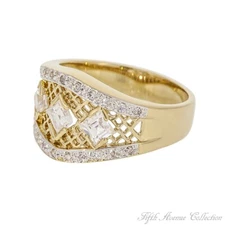 NEW Fifth Avenue Collection Ring MIRACLE - GOLD - Retails $69.99  Size 6