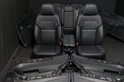 Mercedes X166 GLS Leder Ausstattung 7 Sitzer Memory Sitze SCHWARZ gelocht 50km