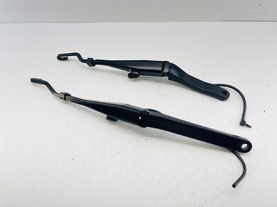06-09 PONTIAC SOLSTICE SET OF 2 FRONT LEFT & RIGHT WIPER ARM OEM