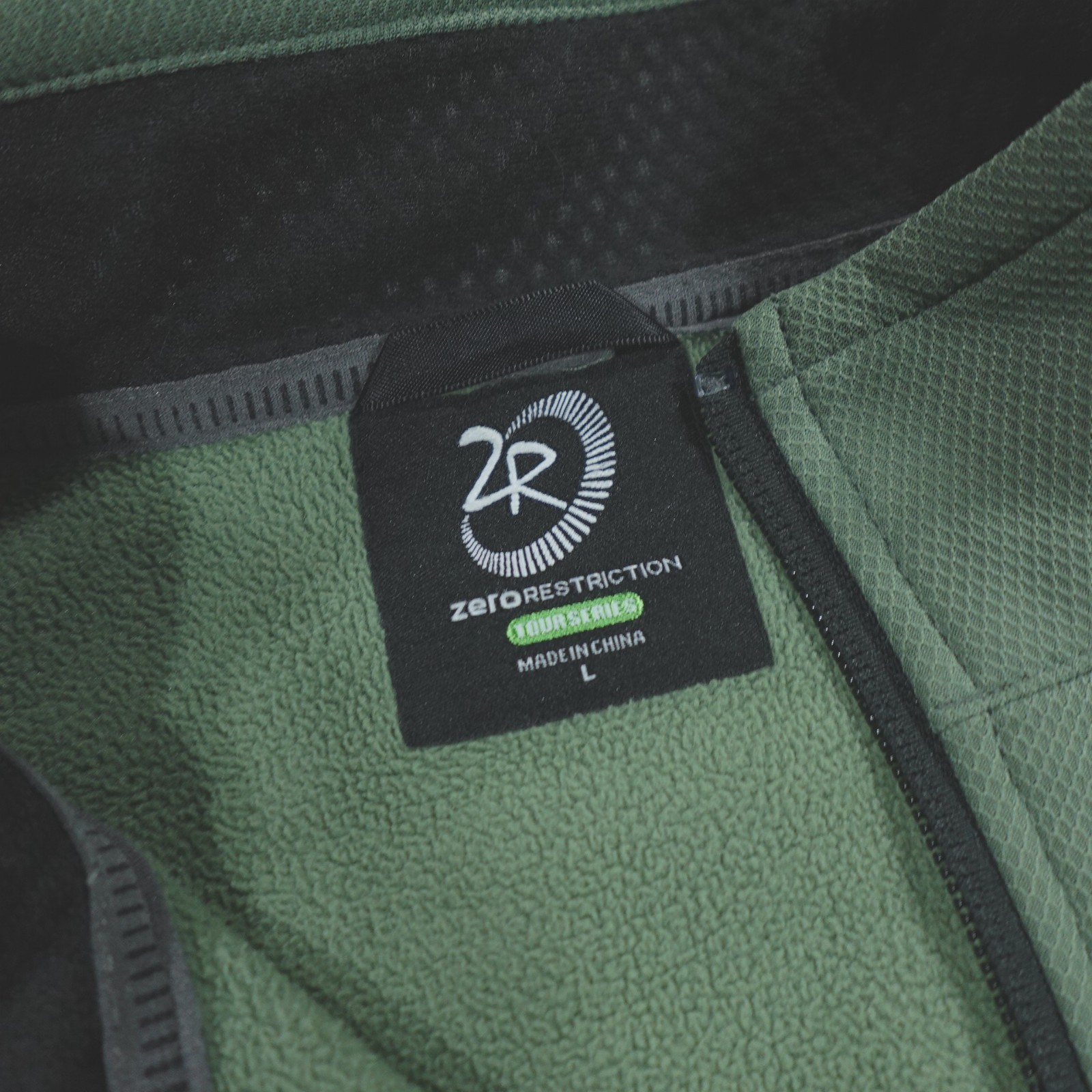 Zero Restriction Sweater Mens Large Full Zip Performance Golf Tour Series Black