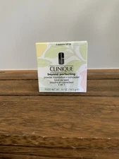 Clinique Beyond Perfecting Powder Foundation + Concealer .51oz Alabaster New