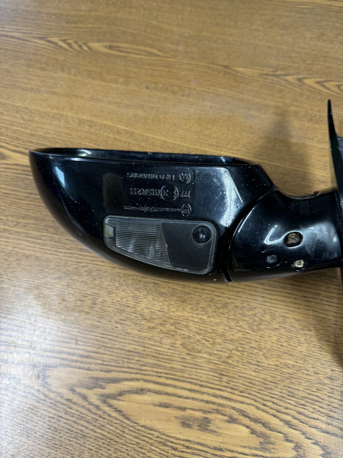 2005-2008 Maserati Quattroporte Left Driver Side Door Mirror OEM Black 980139452