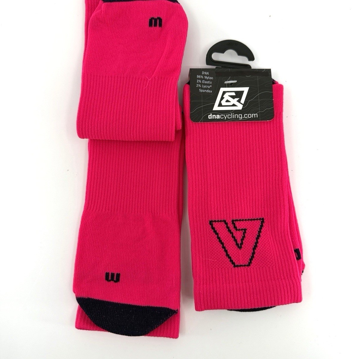 DNA Cycling Performance Socks 2 Pack Pink Crew SM/MD 6-9 Biking Runnin