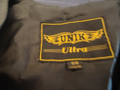 Black Leather Motorcyle Vest - Unik Ultra - Buffalo Nickel Snaps - Men's Size 50 - Foto 6 di 10