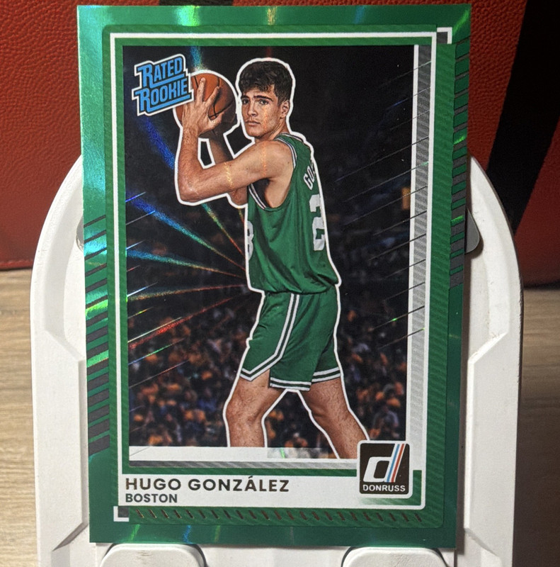 Panini Donruss Hugo González RC Rated Rookie Green Parallel Boston #16 2025-26