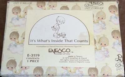 Precious Moments It's What's Inside That Counts Boy w Books - E-3119 w Box