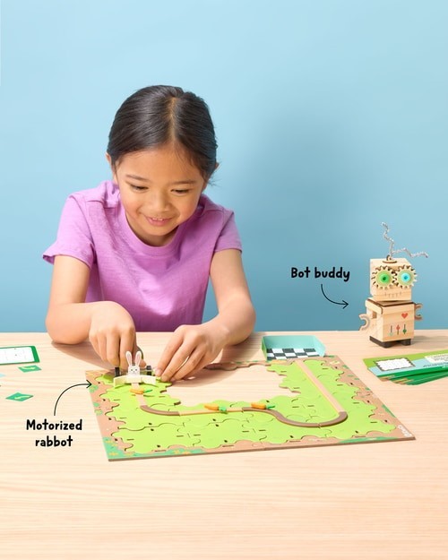 KiwiCo Tinker Crate Make Your Own Walking Robot Coding STEM Building Kit Ages