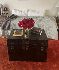 Antique Bauer Steamer Trunk. Coffee table/decorative storage chest  on wheels 