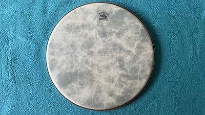 Remo FiberSkyn 3   16'' Standtom Fell