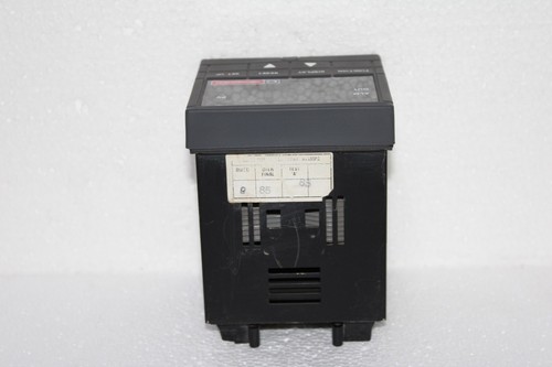 HONEYWELL UDC2300 MINI-PRO Universal Digital Controller DC23CB-EE-00-11-0000000 - Bild 4 von 6