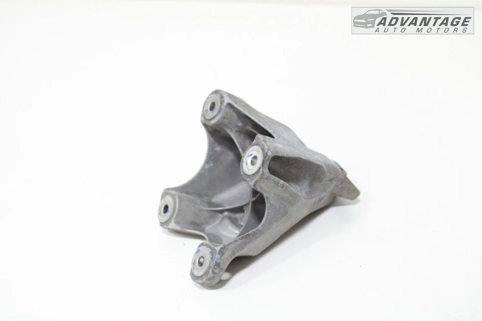 Cadillac ATS 2013-18 2,0 L AWD soporte de montaje del motor delantero izquierdo soporte OEM Foto 4 de 4