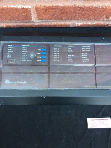 GE Multilin, Used / Front Panel, D60 Line Distance Relay - Picture 2 of 4
