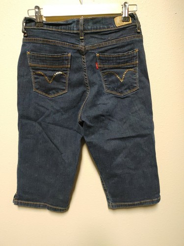 Levi's ***SIZE 8*** 512 Perfectly Slimming Denim Bermuda Shorts Jeans *CC21 - Imagen 2 de 6