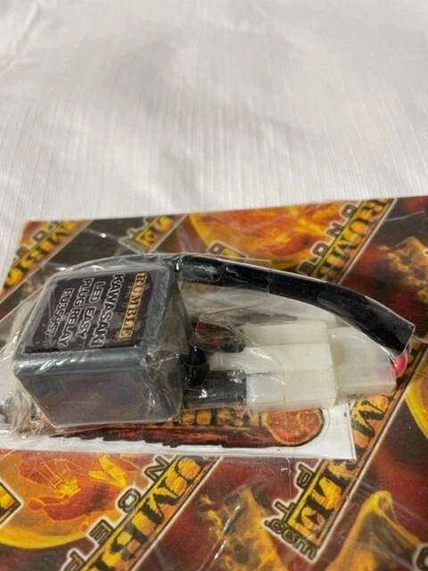 Rumble Concepts - RU35957 - LED 闪存控制器 2,简单插头继电器 — 第 4/4 张图片