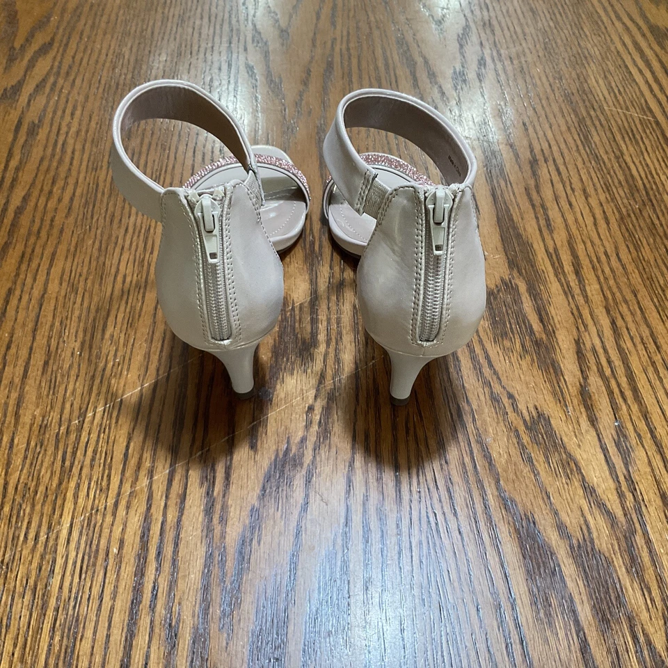 Sandalia con correa al tobillo Style & Co. Philly Srgd oro rosa talla 7,5 punta abierta para mujer Foto 4 de 4