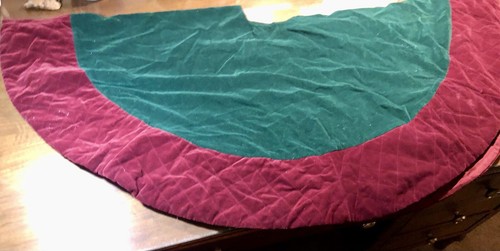 48” Velveteen Christmas Tree Skirt - Picture 3 of 6
