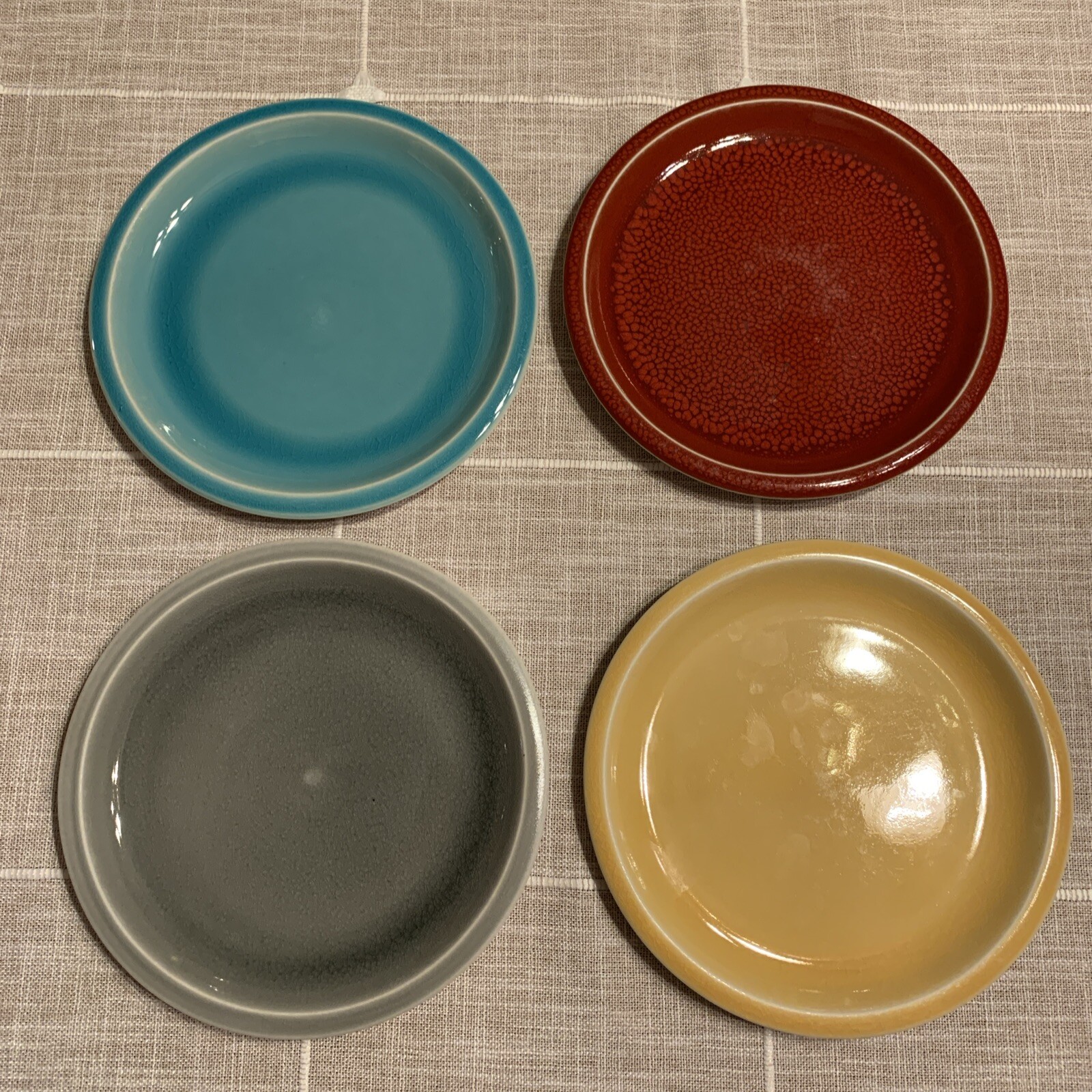 Set Of 4 JARS France Williams Sonoma 7 ¾” Colored Speckle Cantine Salad PLATES