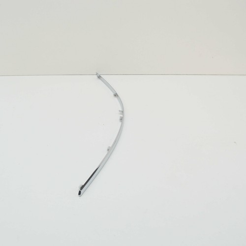 NEW MERCEDES-BENZ B W246 FRONT BUMPER RIGHT MOLDING A2468850521 ORIGINAL - Picture 2 of 9