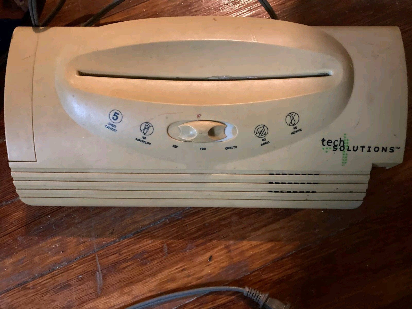 Tech Solutions Paper Shredder Model TS-1600 5 Sheet Capacity-image