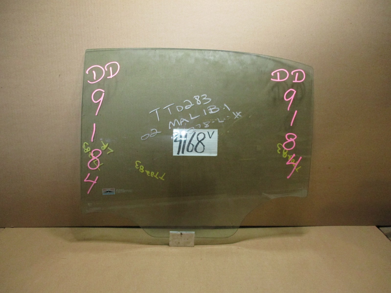 97 98 99 00 01 02 03 Chevrolet Malibu REAR DRIVER Side Used Door Glass #4168-V 