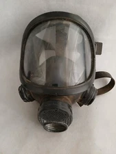 Antique SEKUR PIRELLI C 607 gas mask