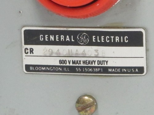 GENERAL ELECTRIC CR2940A403B "FORWARD-JOG-STOP" PUSHBUTTON STATION,NOS,NEMA 1 - Picture 2 of 9