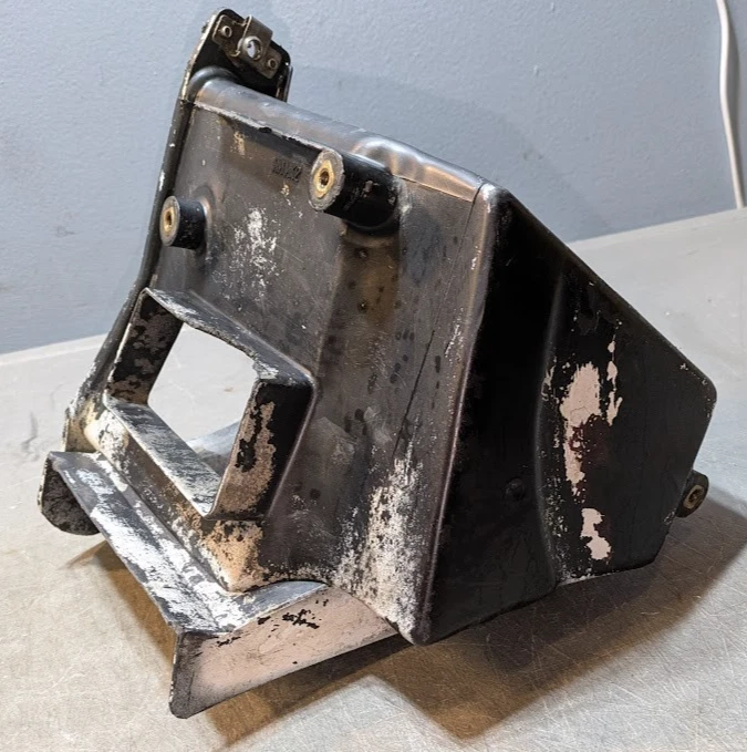 Caixa de filtro caixa de ar Honda XR250R XR600R 1985-1989 - Imagem 4 de 4