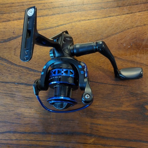 KastKing Centron 2000 Freshwater Spinning Reel Blue - Picture 5 of 16