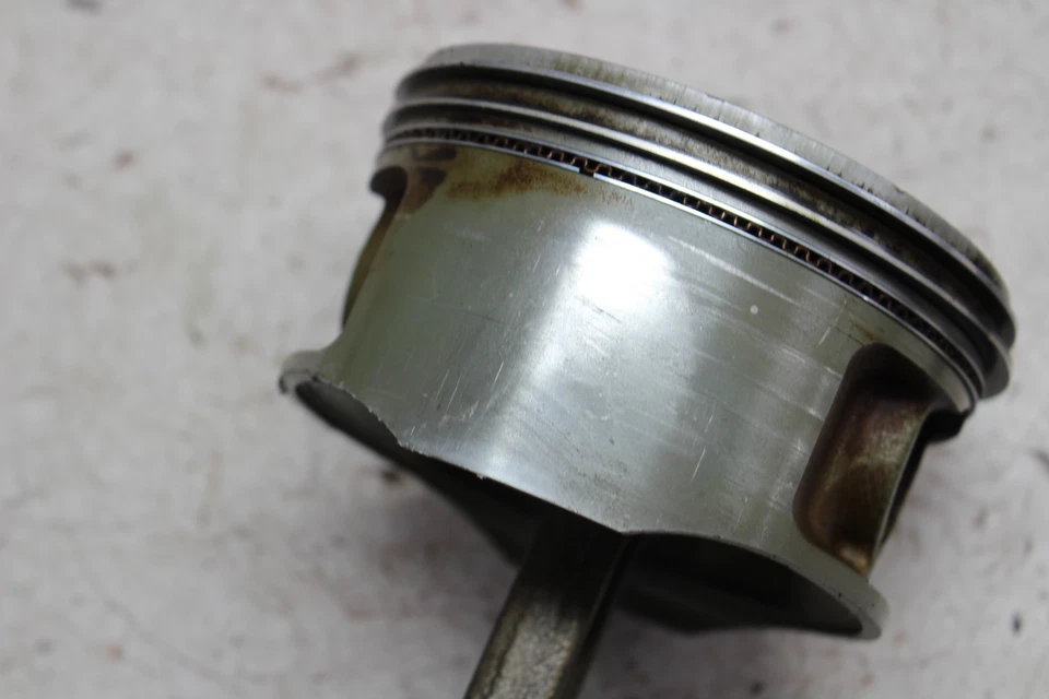 Suzuki Intruder 1500 VL1500 2001 motor pistones con bielas  Foto 3 de 4