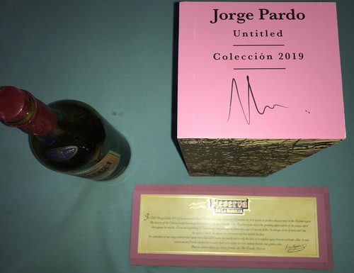 TEQUILA RESERVA DE LA FAMILIA JOSE CUERVO 2019 WOODEN BOX COLLECTION & BOTTLE - Picture 5 of 5