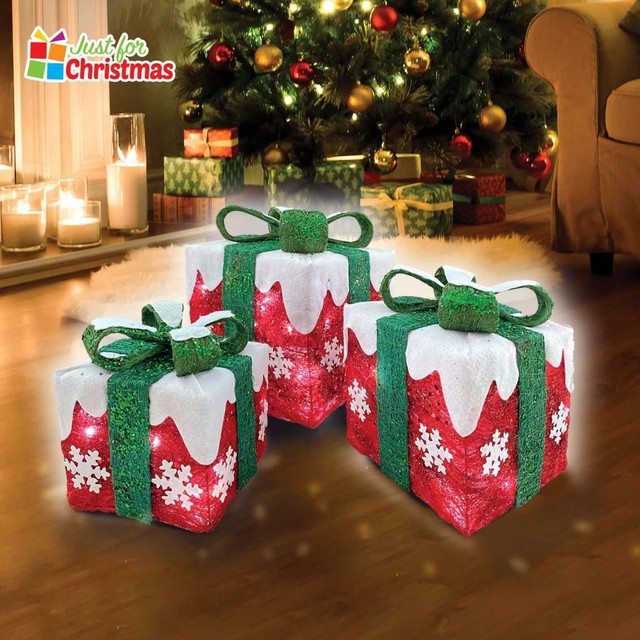 Set Of 3 Light Up Christmas Parcels Decorative Pre Lit LED Boxes Contains 45 led Set Of 3 Light Up Christmas Parcels Decorative Pre Lit LED Boxes Contains 45 led