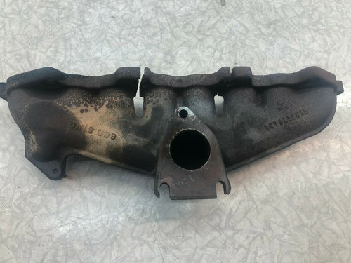 Peugeot 407 SW (6E)  2.0L HDi  Abgaskrümmer Krümmer 9681570480