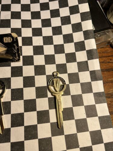 Olds Cutlass 442 1968 1972 1976 Antique Original Key Blanks Fits All Olds Ign - Picture 3 of 7