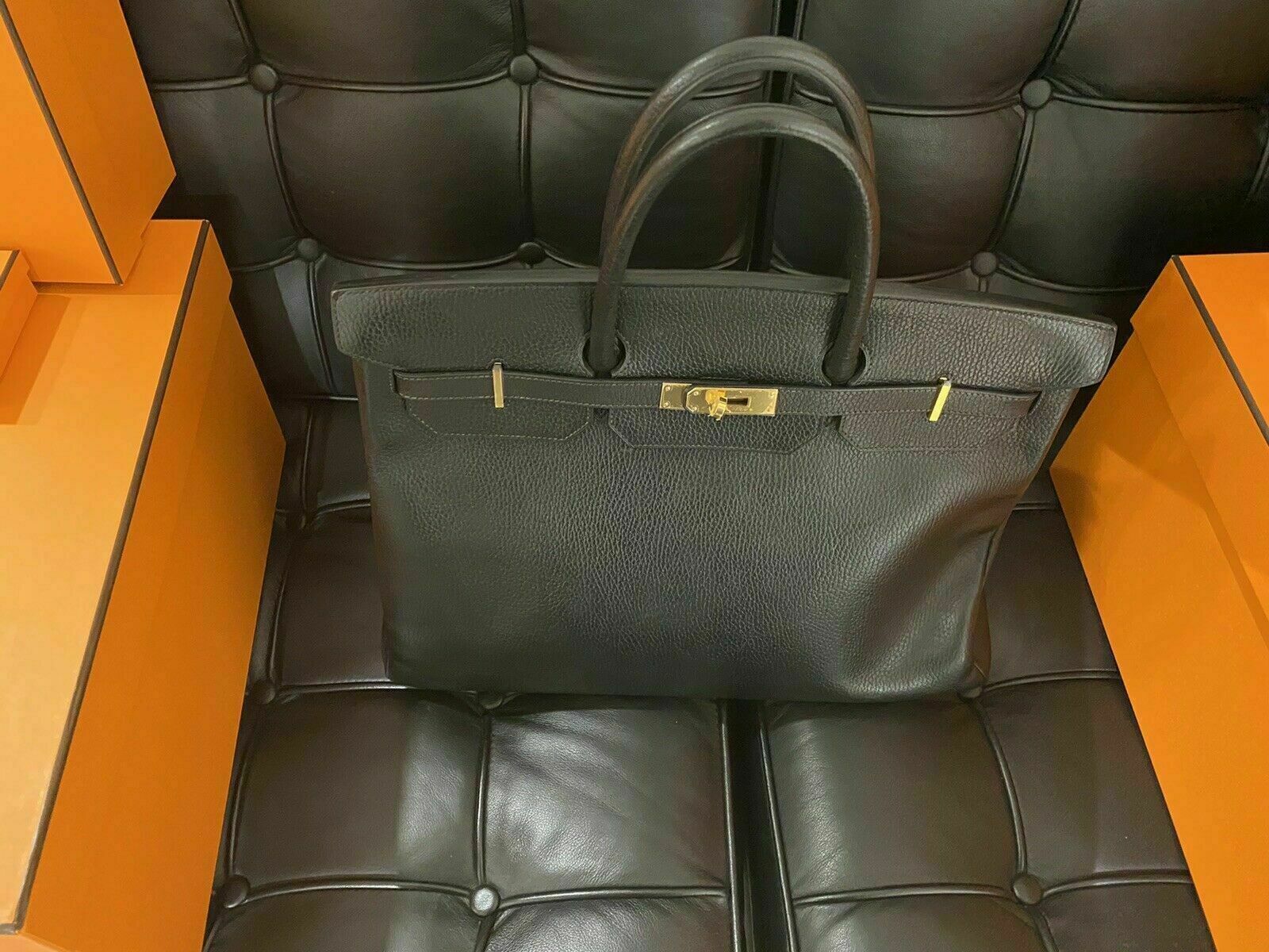 Hermès Birkin 40 cm Handbag in Etoupe Togo Leather