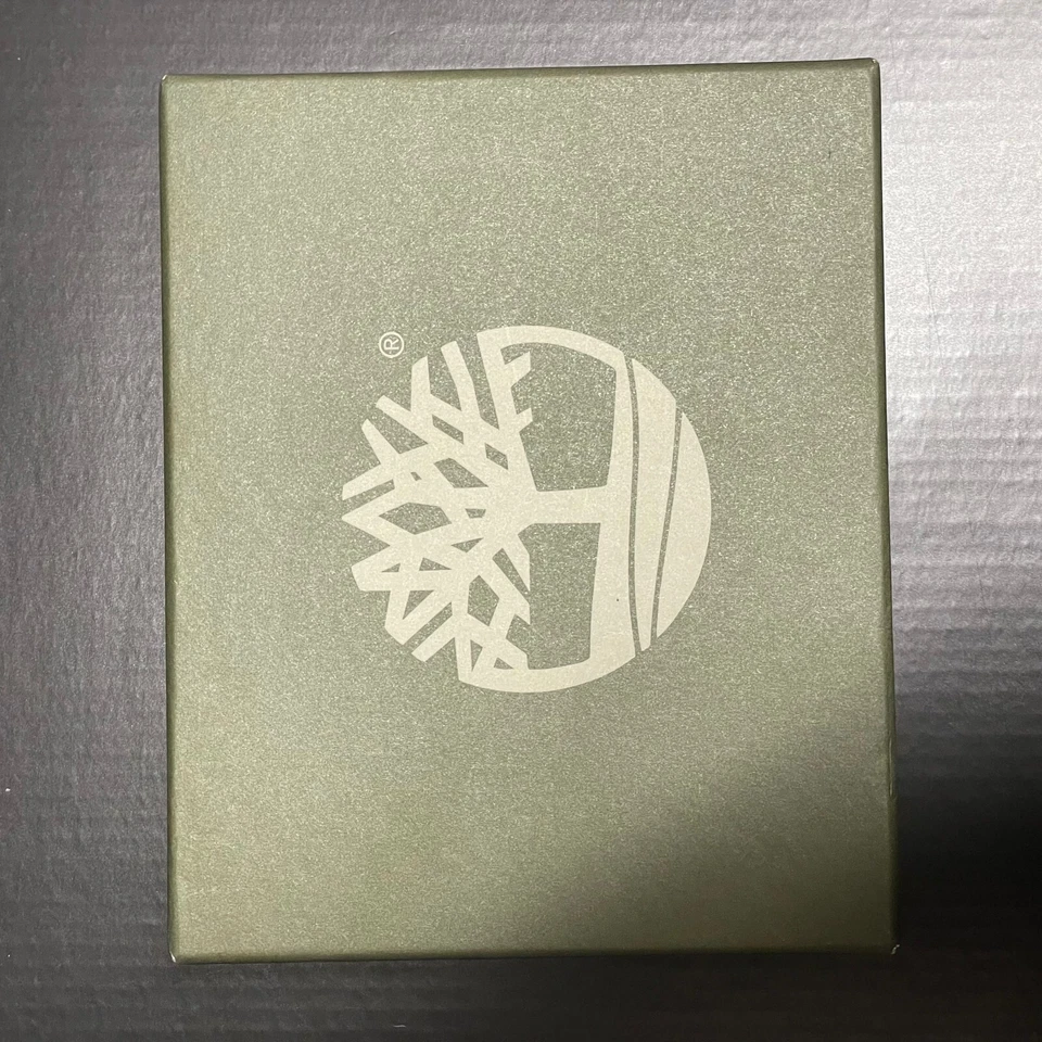 Men's TIMBERLAND Brand Brown LEATHER PASSCASE BiFold Wallet - $55 MSRP - Image 4 of 4