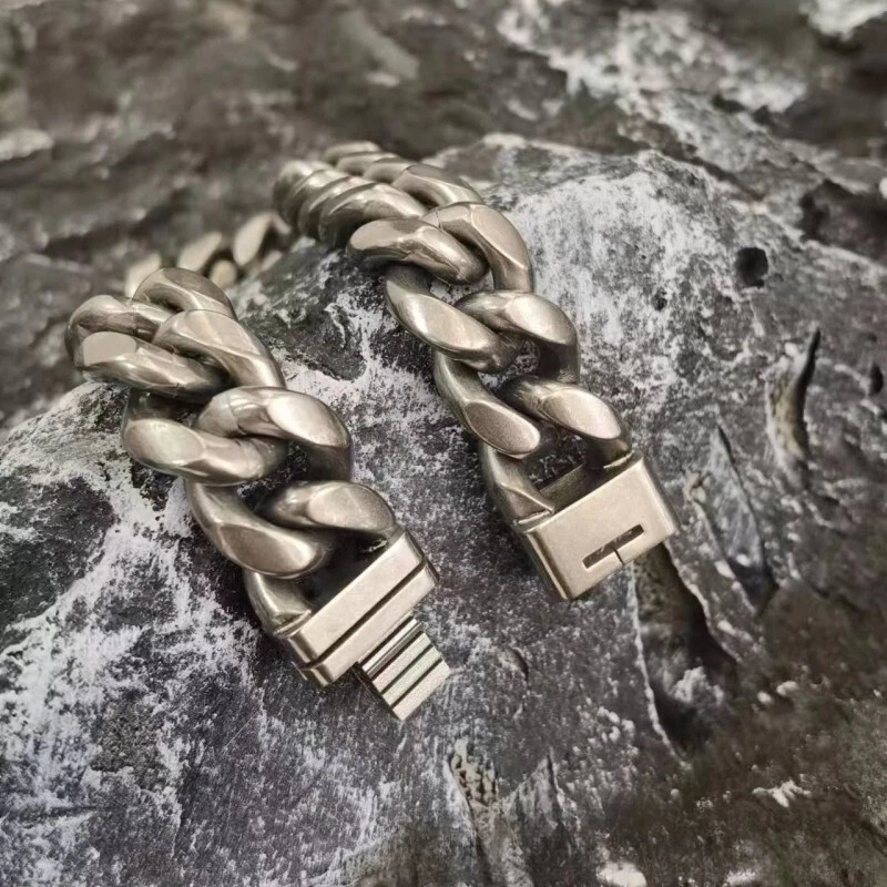 TITITIY Pulseira de Colar de Titânio Puro 14mm Corrente Cubana Anti Alérgica Hip-hop - Imagem 3 de 4