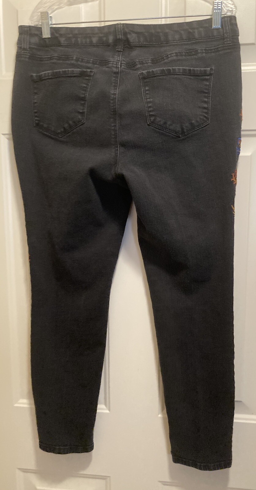 Picture 6 of 10