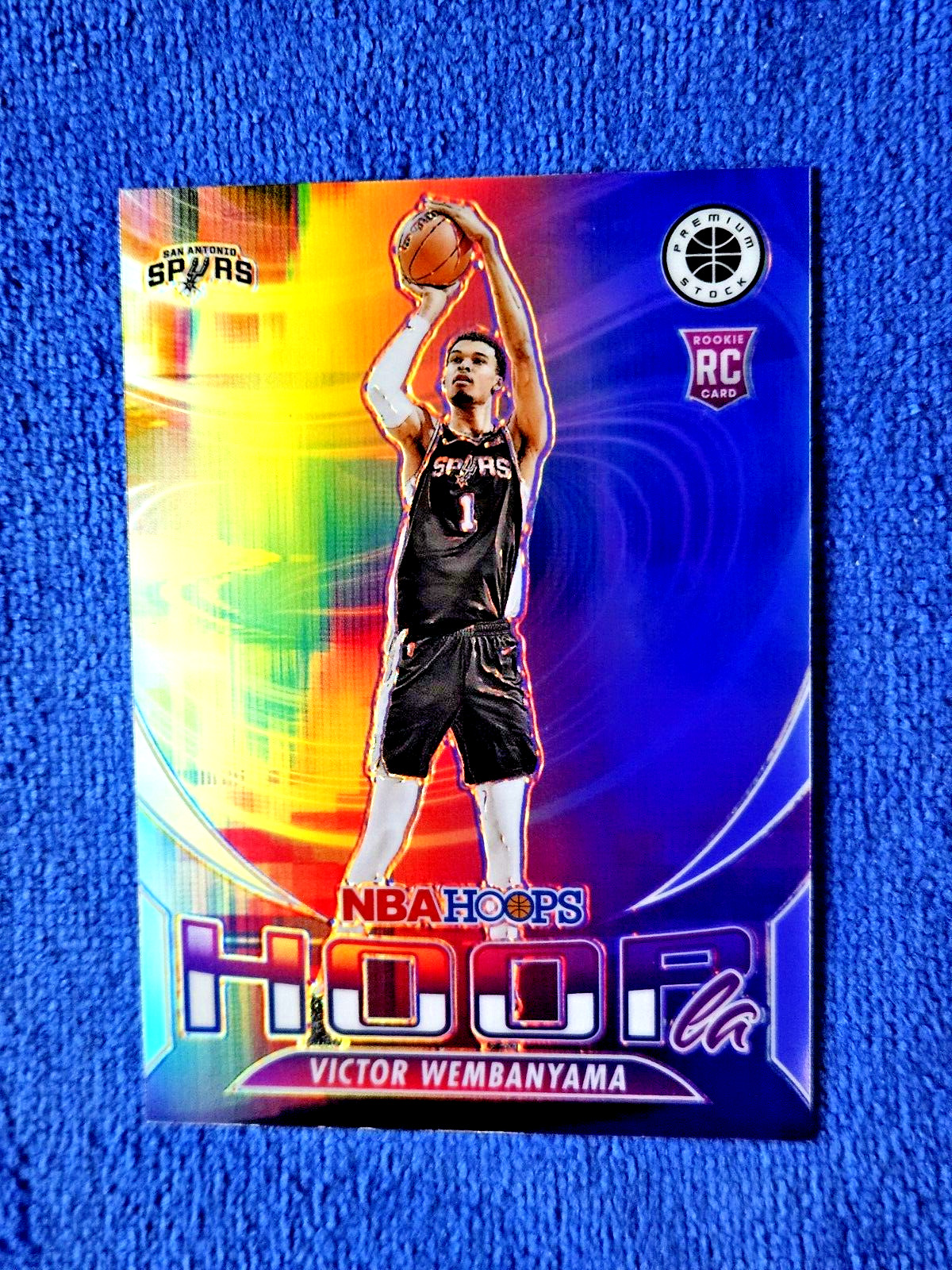 2023-24 NBA Hoops Premium Stock Victor Wembanyama Silver Prizm Hoopla RC #5 MINT view 10