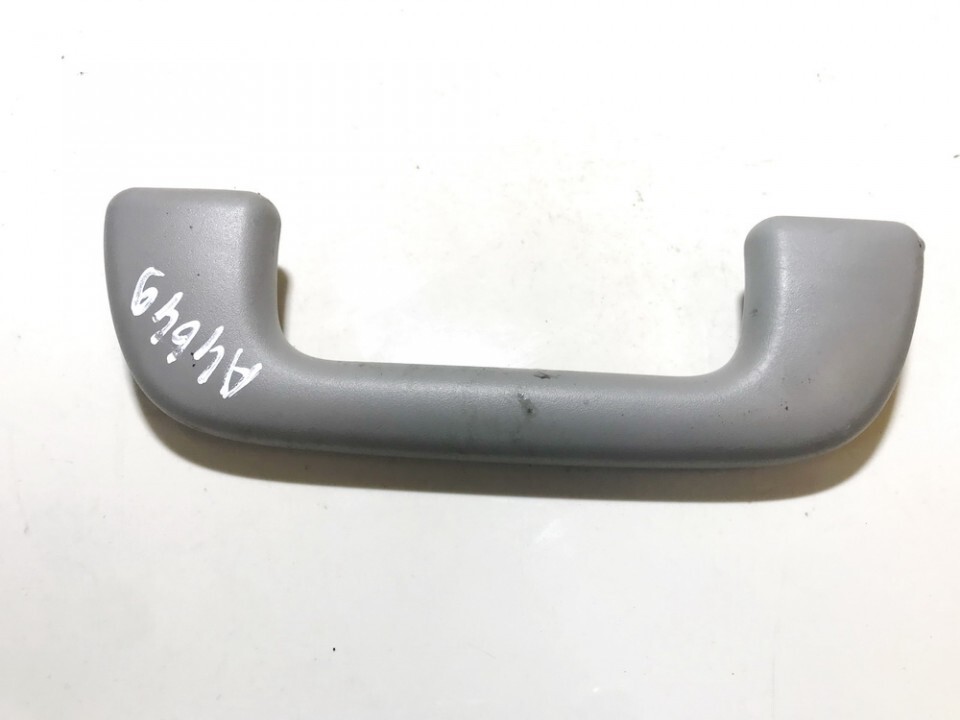 6746838010 674683-8010 Grab Handle - front left side for Toyota P