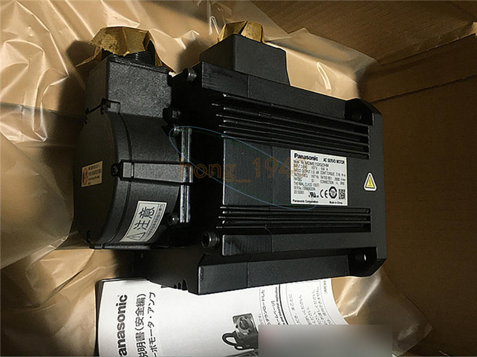 1Pcs New Panasonic Ac Servo Motor Msme302Gchm