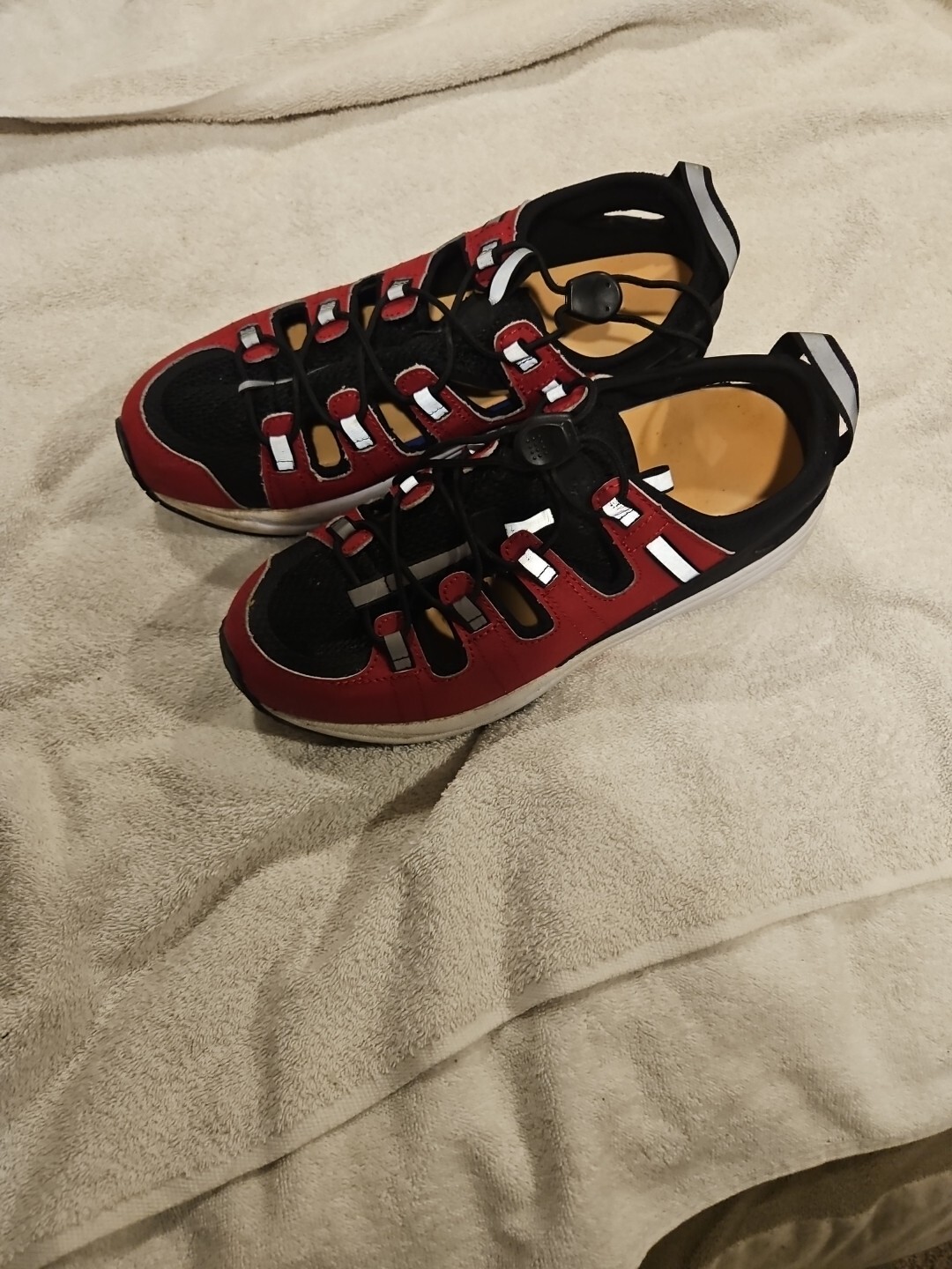 Picture 1 of 5