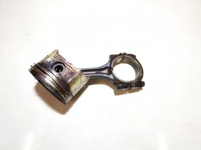 Subaru Impreza 1995 Piston and Conrod (Connecting rod) used, Genui FR1262371-48 - Photo 1/3