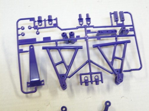 *NEW TAMIYA GRASSHOPPER/HORNET JUN WATANABE Parts A Arm & Bumper PURPLE THP3 - Picture 2 of 3