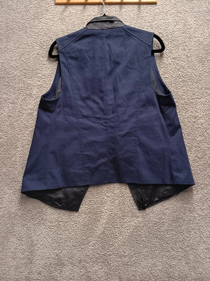 VINCE Women’s Goat Leather Mixed Media Moto Vest Ink Blue Size L NWT $695 - Image 4 of 4